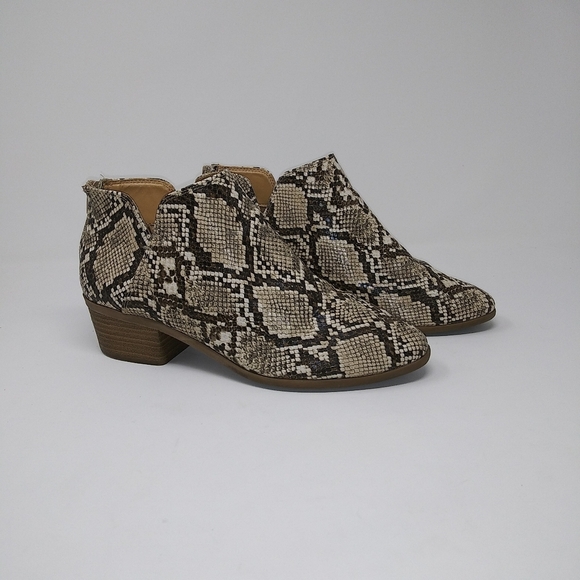 Brown and Tan Faux Snake Booties Sz 10 - Picture 2 of 8
